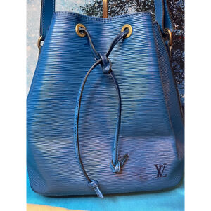 Louis Vuitton Epi Leather Petit Noe Bucket Bag Blue Vintage (LVb2)